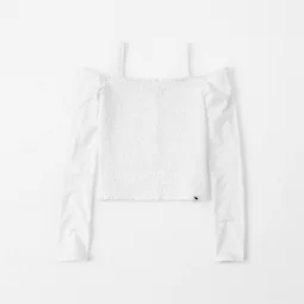 Abercrombie Kids Smocked off-the-shoulder Top